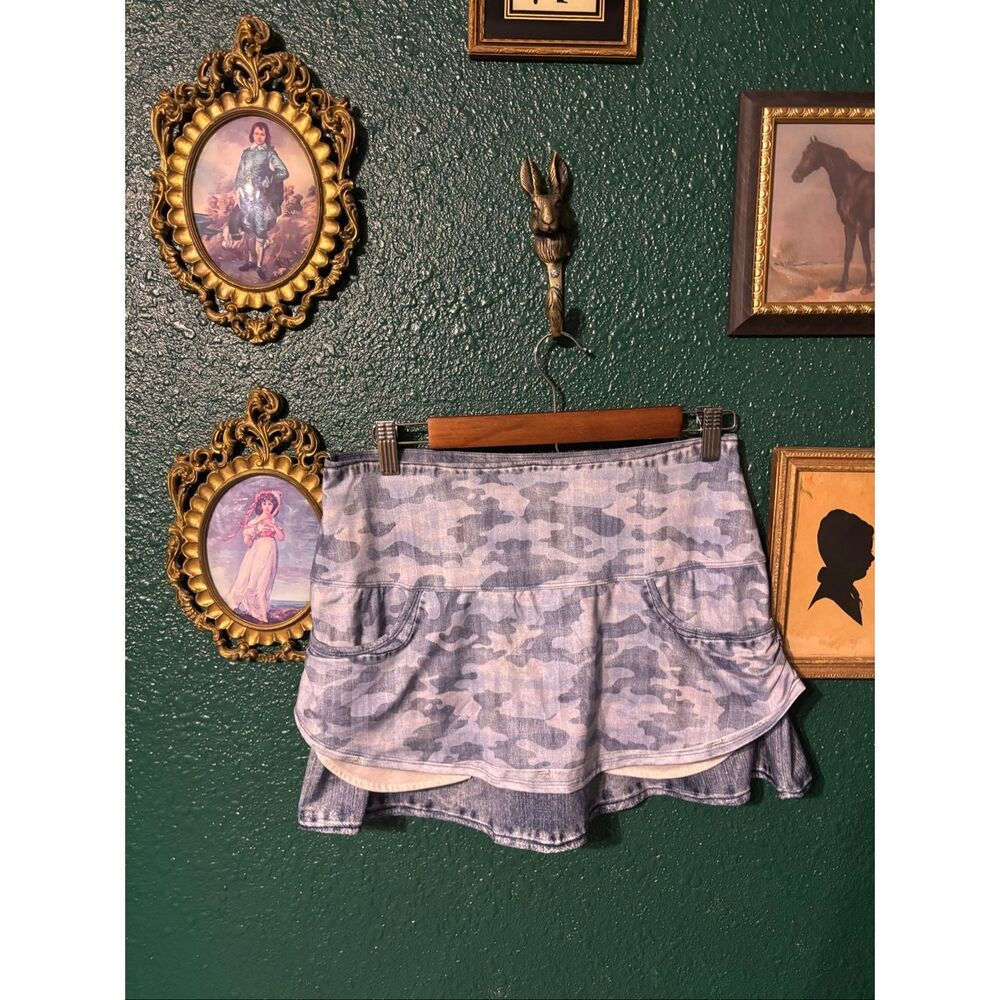 Lucky In Love Blue Camo Skort Sz Medium
